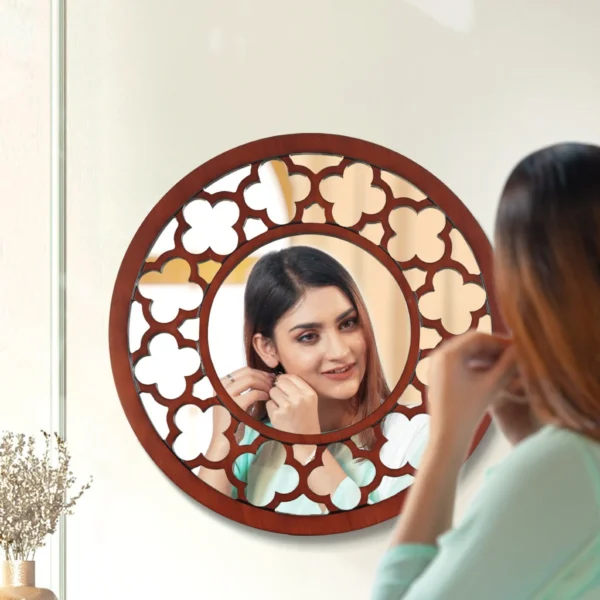 SMART TRENDY MIRROR